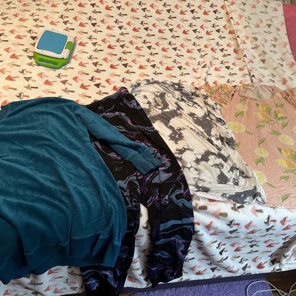 4 lularoe shirts